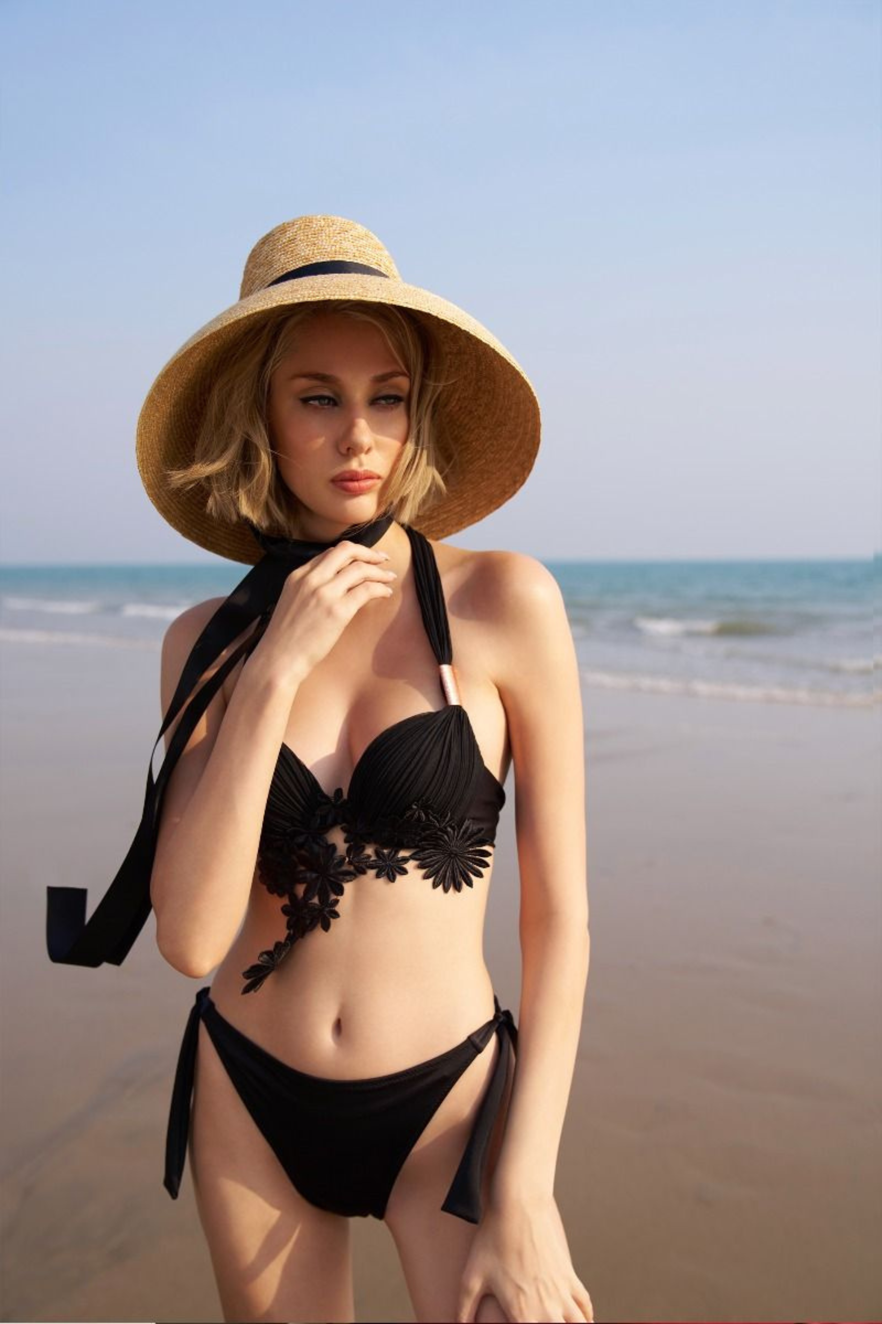 Biustonosz do bikini BLACK