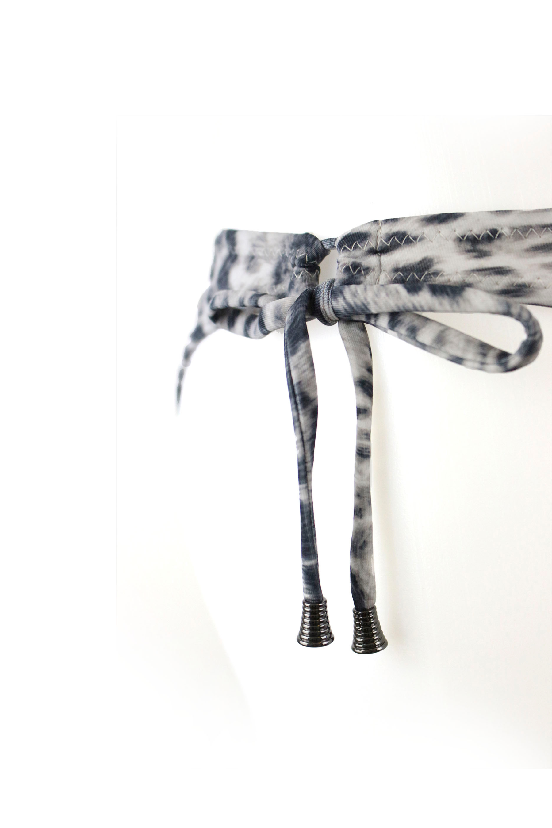Figi brazylijskie do bikini ANIMAL