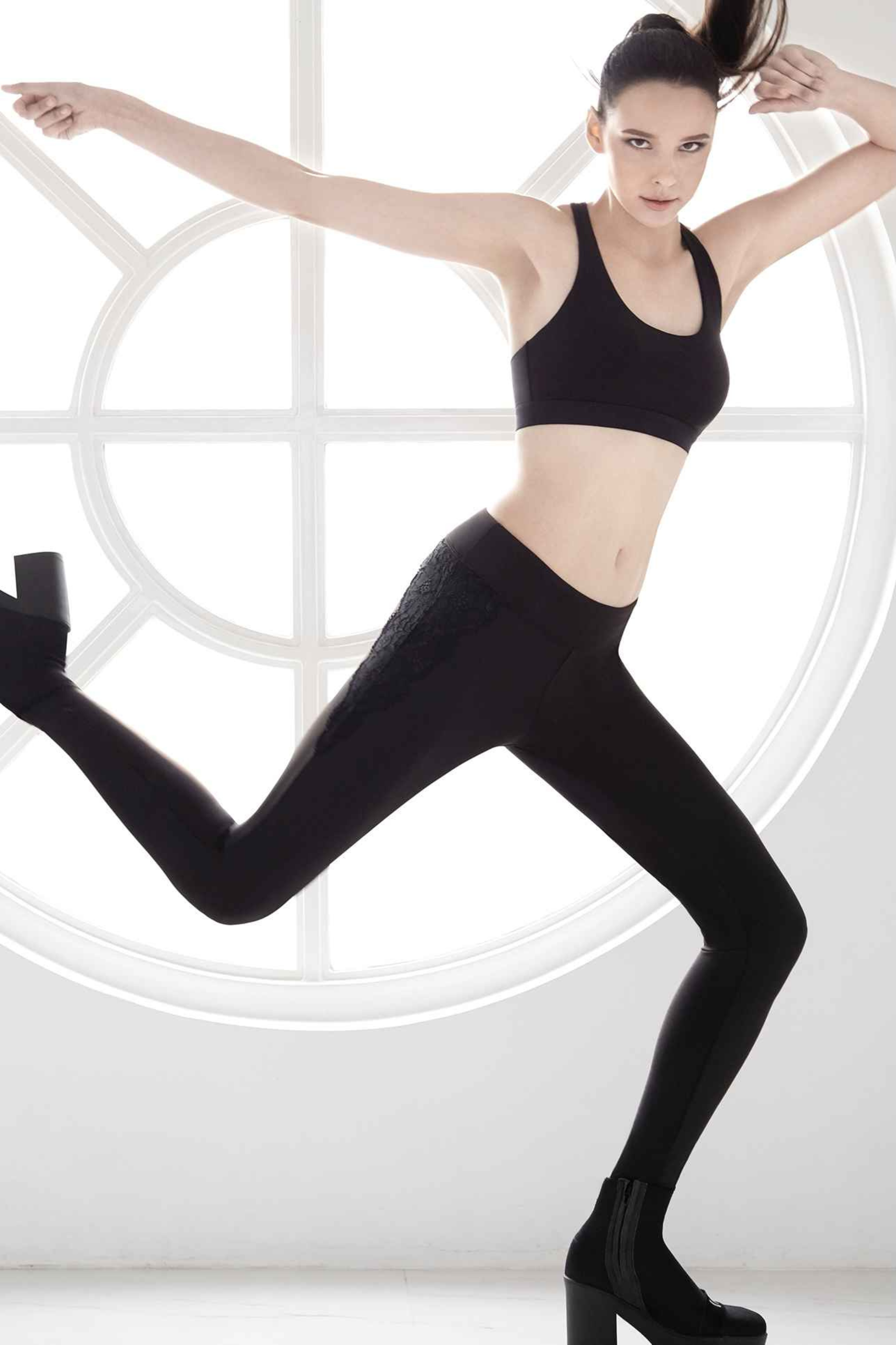 Legginsy sportowe BLACK EYE