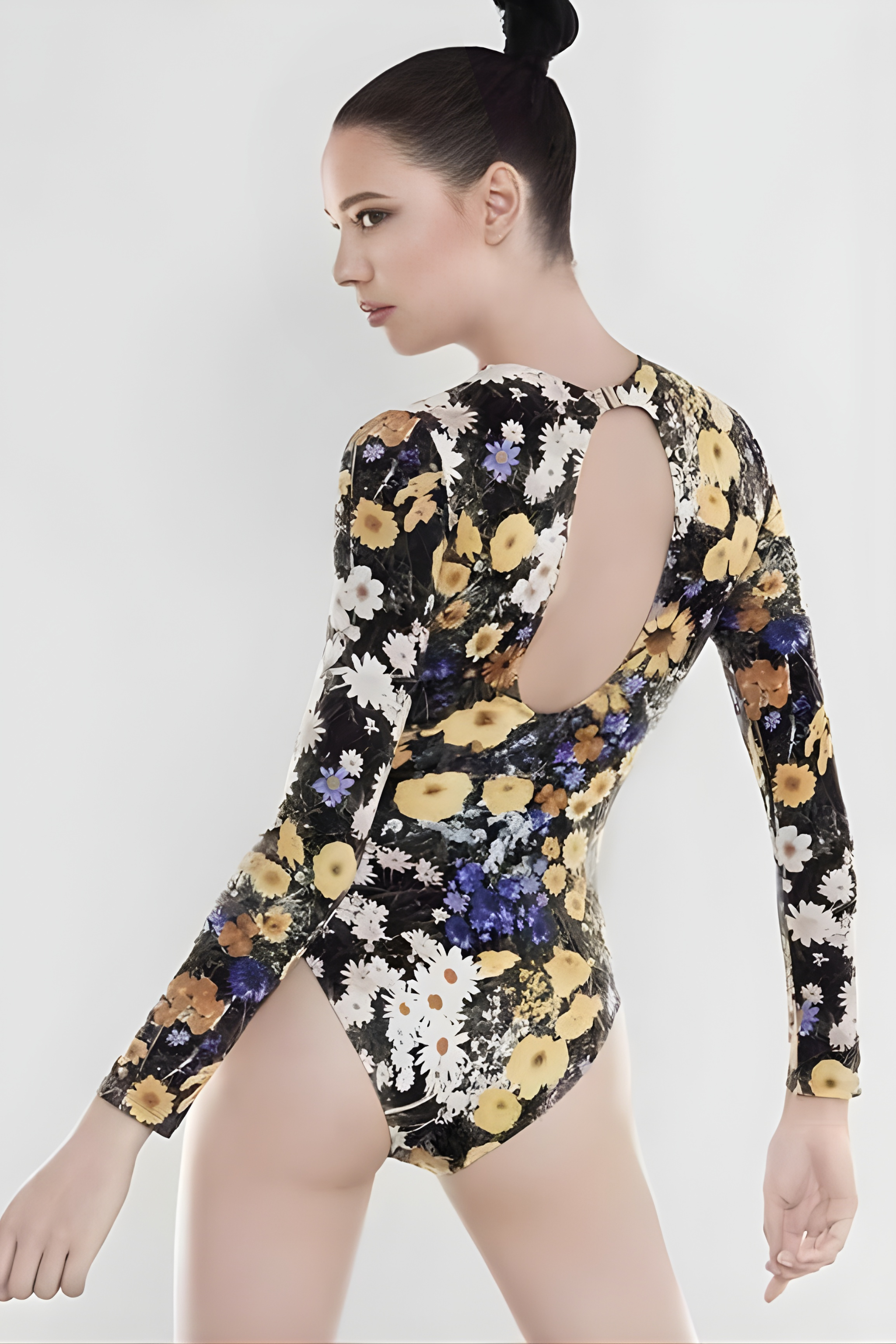 Body sportowe FLOWERS